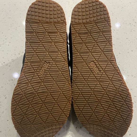 EUC Teva ReEMBER Mid Slip-On - Picture 5 of 6